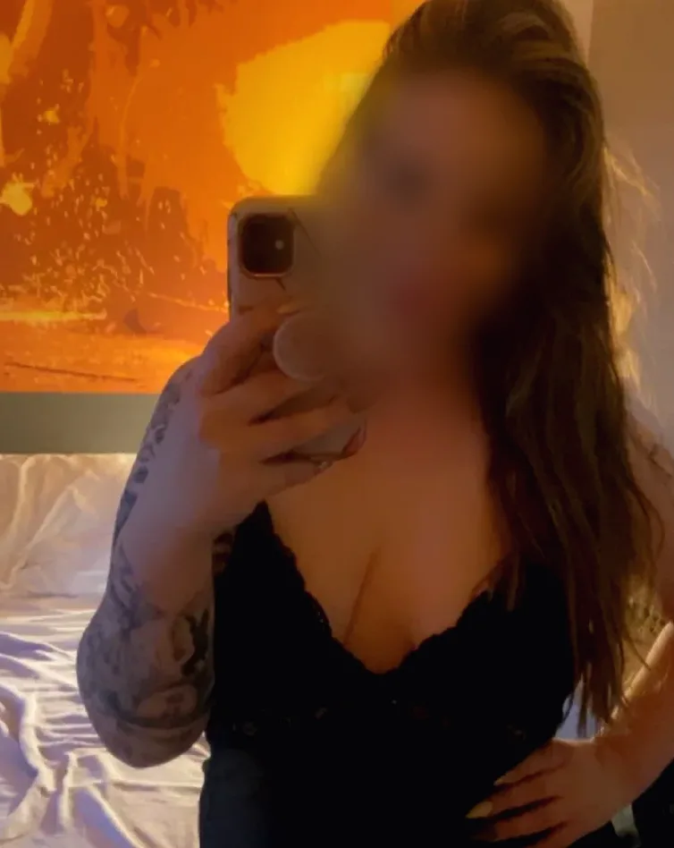 Jeanette, 29
