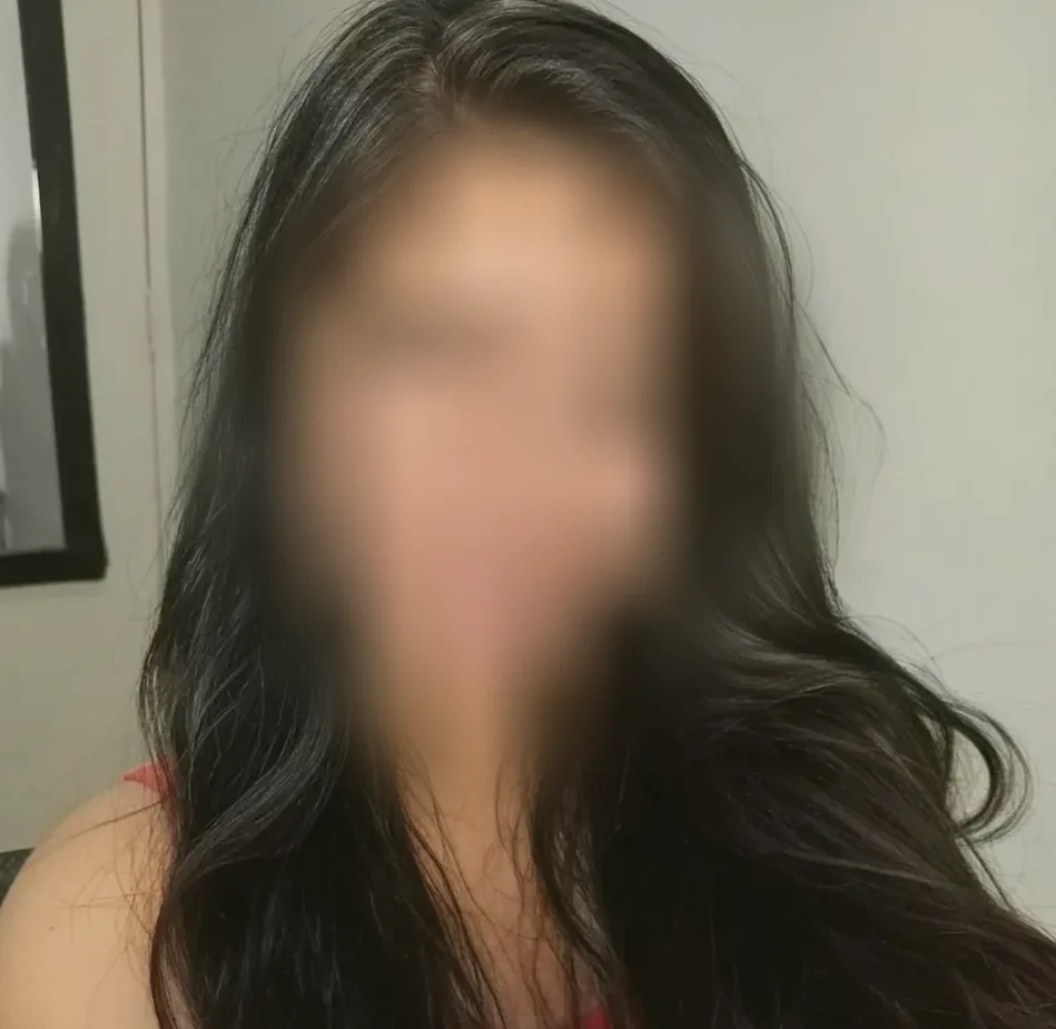 Jeanette, 21