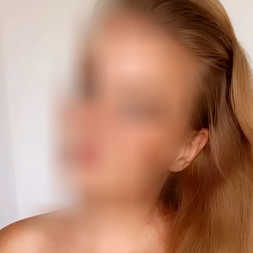 Nellie, 28
