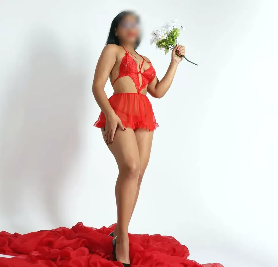 Tyra, 21